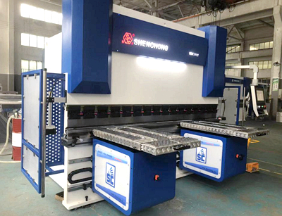 New Zealand Servo Press Brake With 2 Sheet Followers