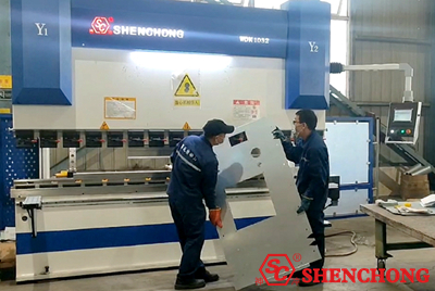 WEK CNC hydraulic press brake machine 100Ton