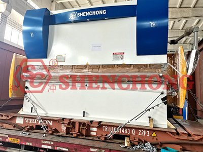 Peru CNC Press Brake 6+1 Axis 300T 4000MM delivery