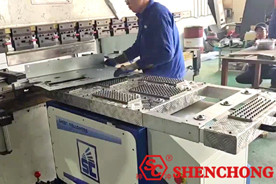 CNC machining center manufacturing Sheet Bending Follower DLSD10