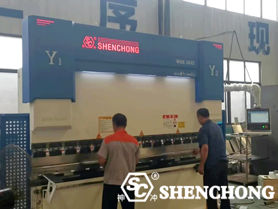 WSK CNC Press Brake 160T 3200MM For Sale