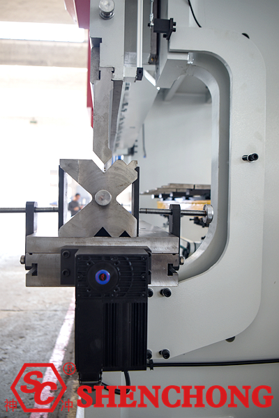 press brake upper punch and lower die