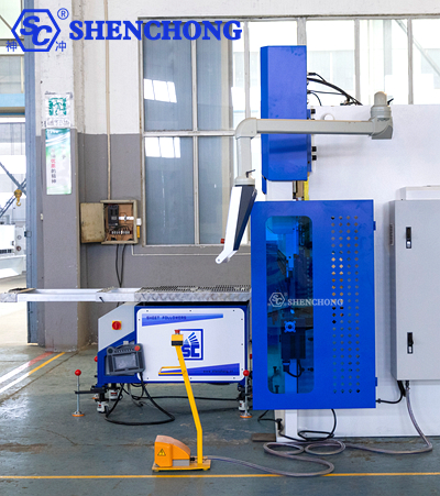 metal sheet follow-up bending