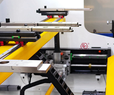 hybrid servo press brake 7+1 axis