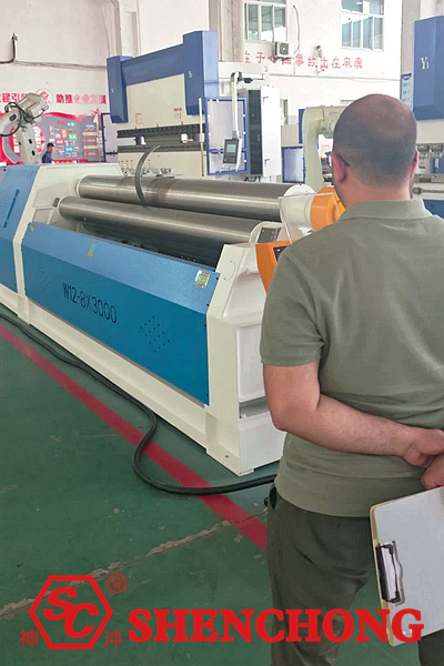 Four-roll plate bending machine inspection