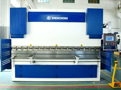 130Ton 3200mm CNC hydraulic bending machine 130Ton 3200mm CNC hydraulic bending machine